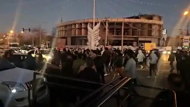 Video thumbnail for Demonstrations turn deadly in Iran over rising living costs