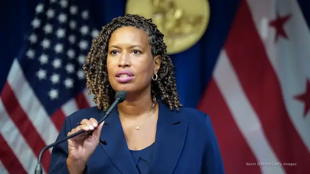 'Video thumbnail for DC mayor disputes WaPo report she’s cooperating with Trump WH indefinitely'