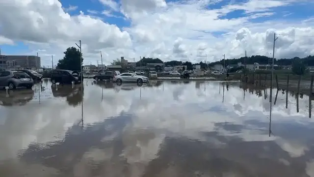 Video thumbnail for Japan: Aftermath of torrential rain in eastern Japan.