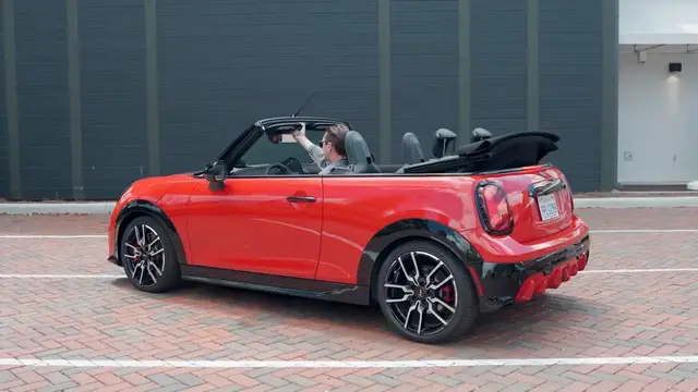 'Video thumbnail for MINI x Deus Ex Machina Reveal Wild One-Off JCW Show Cars'