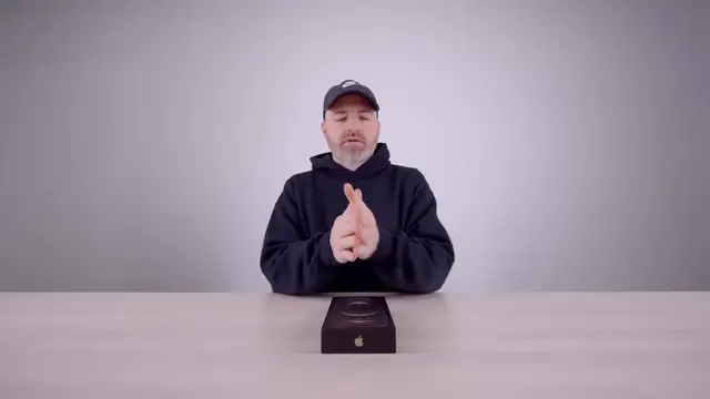 'Video thumbnail for iPhone 12 Pro MAX Unboxing'