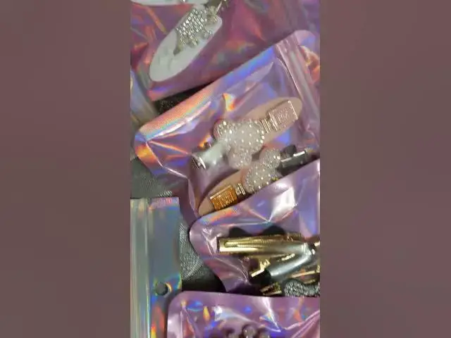 Video thumbnail for bling hair clips