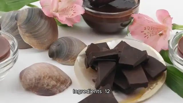 Video thumbnail for Peppermint bark recipe