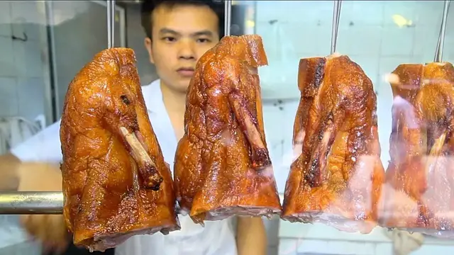 'Video thumbnail for CHINESE STREET FOOD - Qingping Market Street Food Tour in Guangzhou China | BEST Dim Sum in China'
