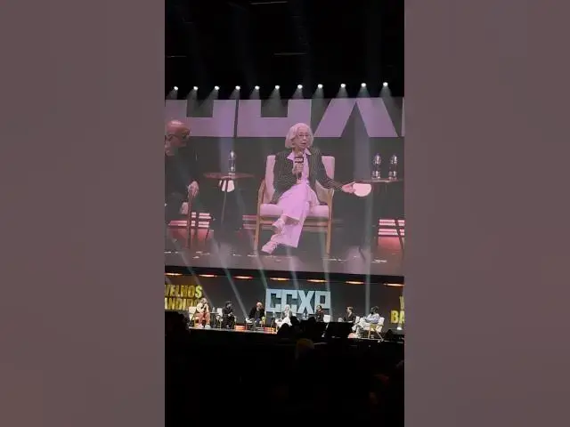 Video thumbnail for Fernanda Montenegro e Bruna Marquezine se emocionam ao contarem sobre trabalharem juntas