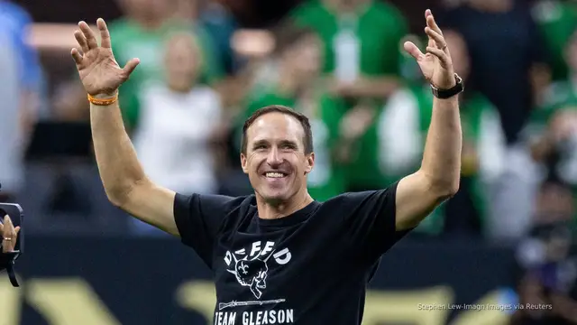 'Video thumbnail for NFL legend partners with deep pockets of Unrivaled Sports to grow flag football'