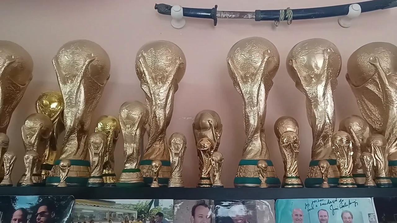 Video thumbnail for Brazil: Brazilian craftsman makes World Cup trophy replicas as fans dream of glory.