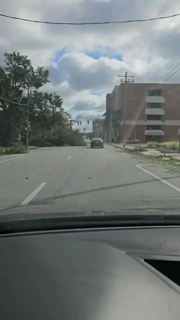 Video thumbnail for Hurricane Isaias Damage across Pensacola Neighborhoods