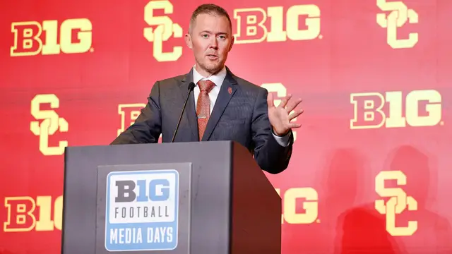 Video thumbnail for Coaching Hot Seat: Norvell & Riley's Uncertain Futures