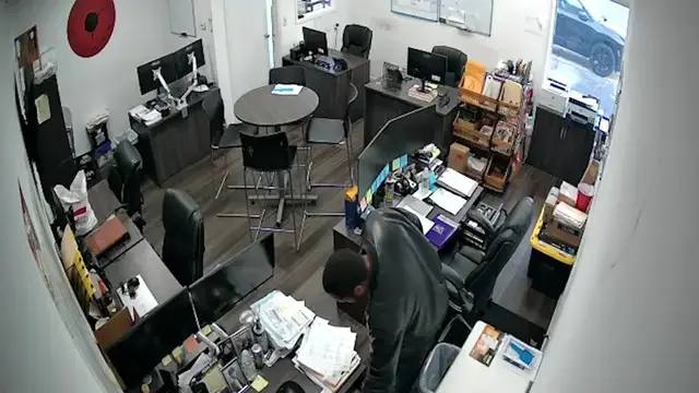 Video thumbnail for Police searching for man caught on camera stealing from Island Park catering business