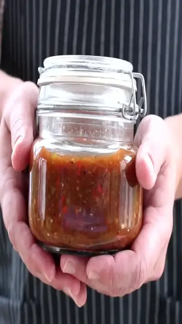 Video thumbnail for Homemade Picante Sauce #shorts (1080p_30fps_H264-128kbit_AAC)