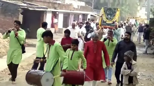 Video thumbnail for Kshatriyakund : a Jain procession for Mahavir Swami's Diksha Kalyanak