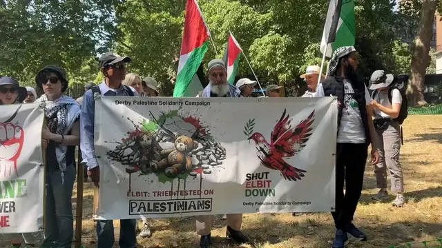 Video thumbnail for UK: Protesters in London demand sanctions on Israel (3).