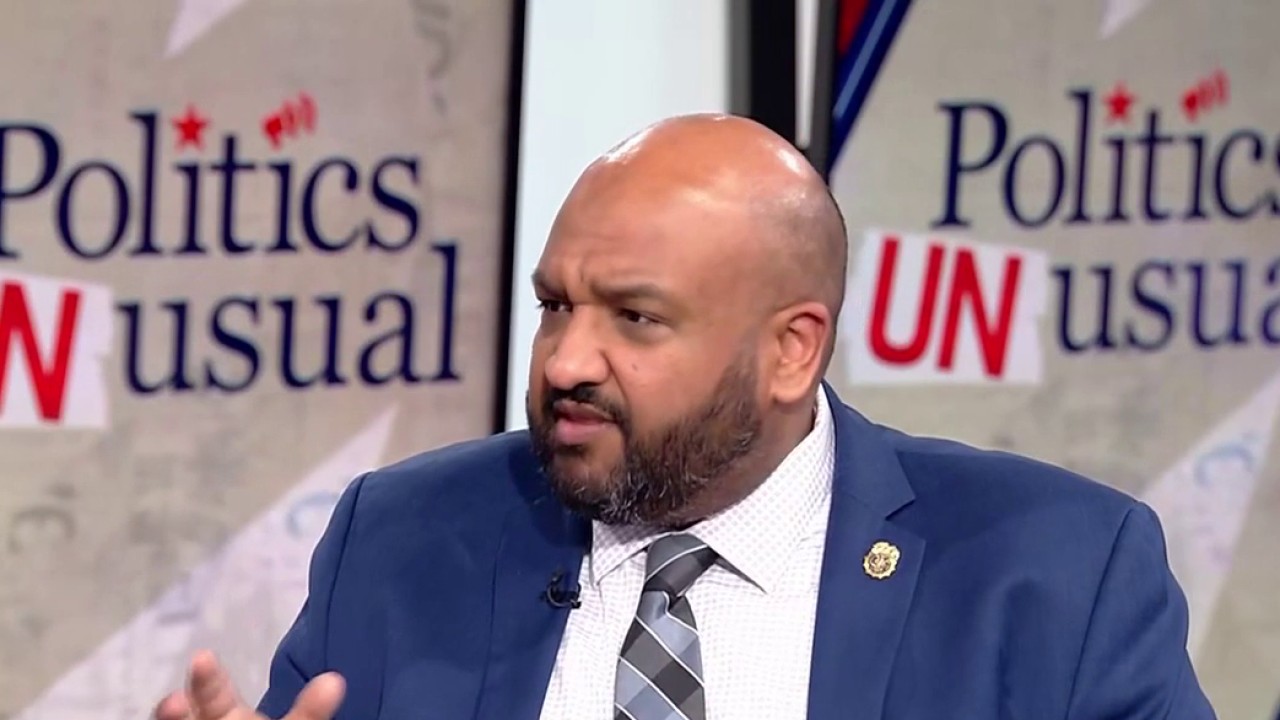 Video thumbnail for New safety regulations, staffing shortages impact NYC Department of Buildings