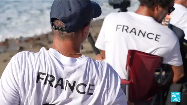 Video thumbnail for Surfing: France tests Olympic venue ahead of LA 2028
