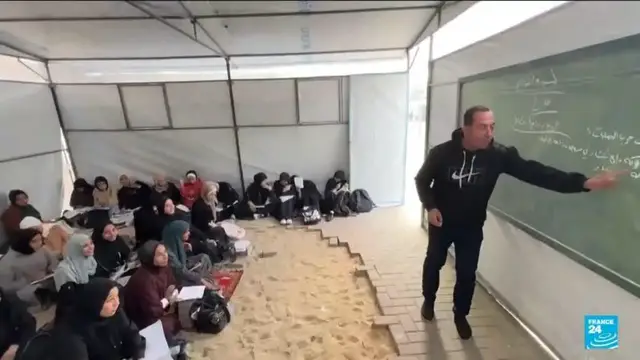 Video thumbnail for Gazan schools reopens as struggling psychologically after the war