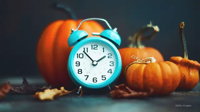 'Video thumbnail for How daylight saving time impacts your sleep, heart and overall health'