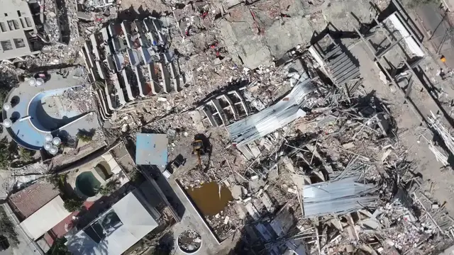 Video thumbnail for Venezuela: DRONE - Death toll from Venezuela earthquakes climbs to 1,719.
