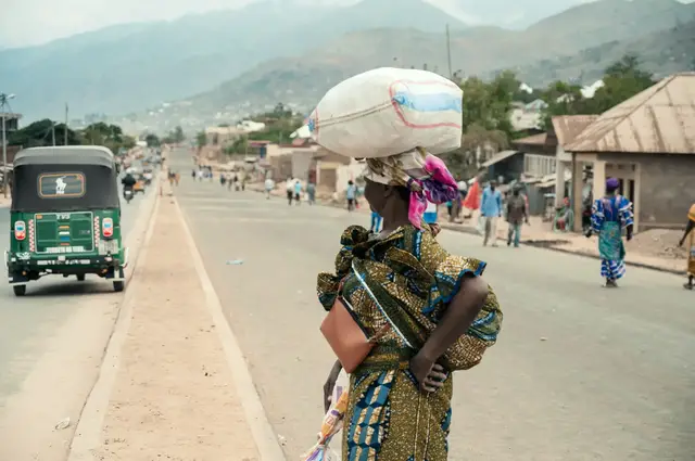 Video thumbnail for M23 advances in South Kivu: People start returning home to city of Uvira