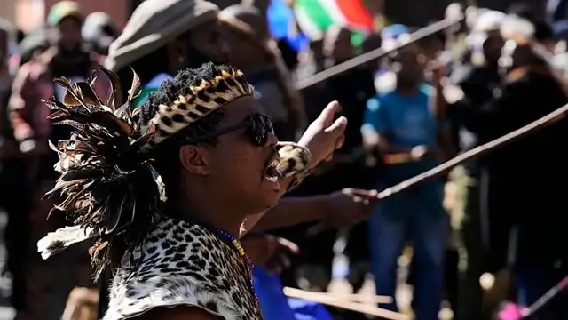 Video thumbnail for South African police say anti-immigrant protests were 'mostly peaceful'