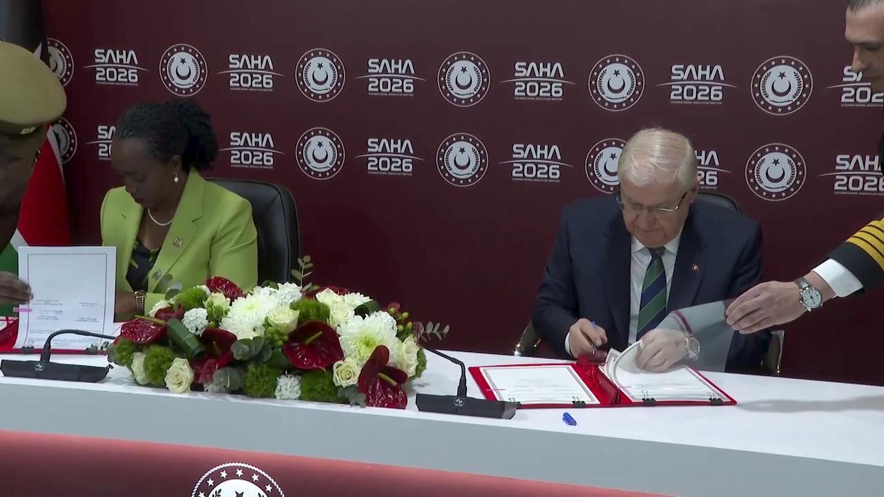 Video thumbnail for Türkiye: Türkiye, Kenya sign defense cooperation agreement at major Istanbul defense expo.