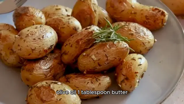 Video thumbnail for Smoked sausage recipe