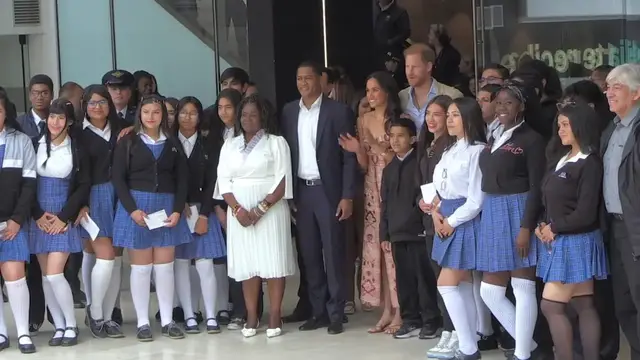 Video thumbnail for UK: Prince Harry, Meghan plan return to UK: Reports.