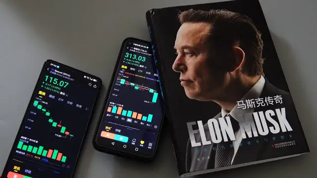Video thumbnail for China: Tesla.