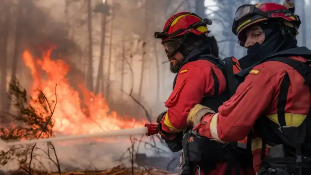 Video thumbnail for Spain is seeing 'the light at the end of the tunnel' in its fight against fires