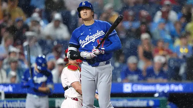 Video thumbnail for Dodgers' Strategy With Ohtani Amid Injury Concerns