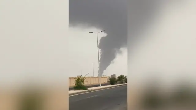 Video thumbnail for Yemen's Houthis target Saudi oil facilities along the Red Sea