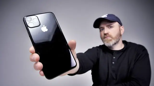 Video thumbnail for What The iPhone 11 Will Actually Look Like