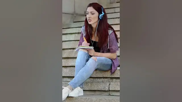 'Video thumbnail for Do headphones sound better than speakers#shorts'