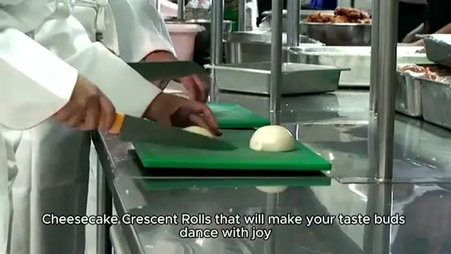 Video thumbnail for Cheesecake Crescent Rolls recipe