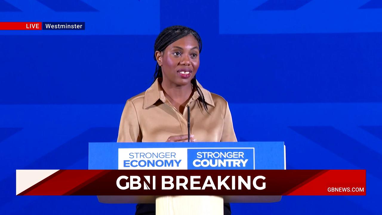 Video thumbnail for WATCH: Kemi Badenoch dismantles Keir Starmer's apology over Peter Mandelson - 'Not good enough!'