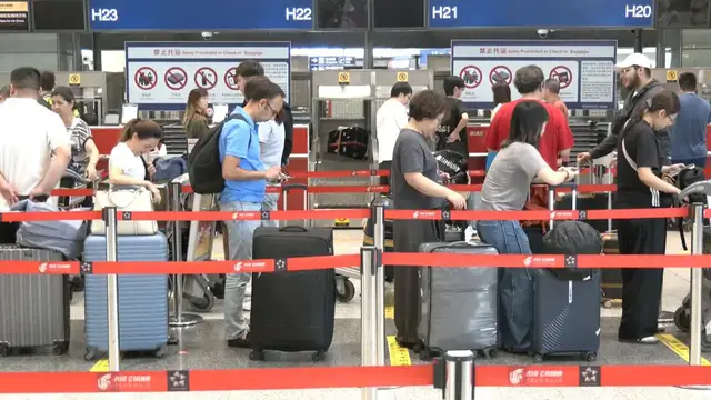 Video thumbnail for China: Passengers experience China-made C919's first international commercial flight to Mongolia.