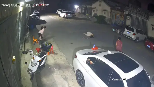 Video thumbnail for Nighttime Badminton Blunder in Guangdong