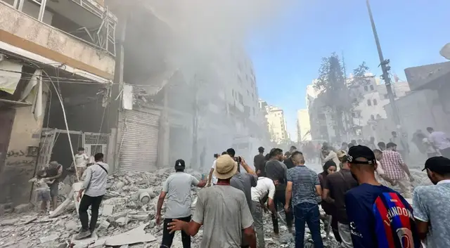 'Video thumbnail for ‘Mayhem and chaos’ in Gaza City as Israel attacks intensify, survivors cry out for loved ones'