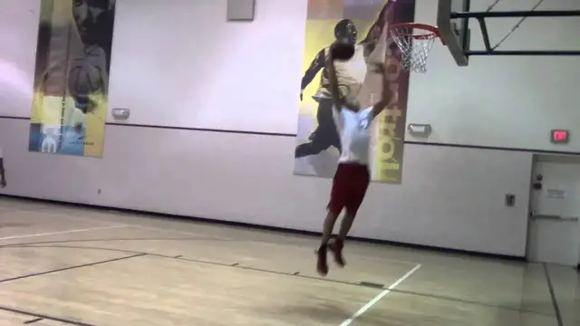 'Video thumbnail for CJ  Is Back :: Steven Celi :: Isaiah Rivera :: Dominick :: Dunk Session'