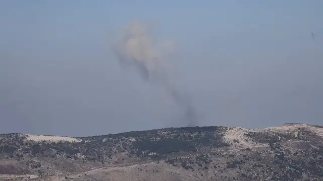 Video thumbnail for Lebanon: Israel launches fresh airstrikes, artillery attacks on southern Lebanon.
