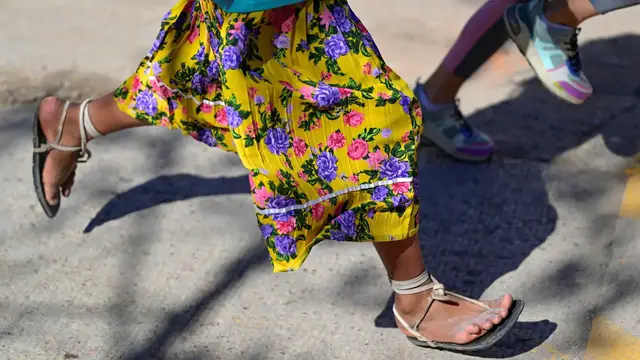 'Video thumbnail for Indigenous Raramuri runners showcase endurance in Mexico’s Copper Canyon race'