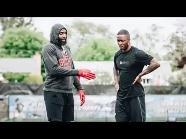 'Video thumbnail for Lord Brunson: eagles' will parks trains with malcolm jenkins, dak prescott's contract, & phil jackson'