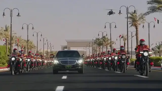 Video thumbnail for "Egypt: Egypt's president inaugurates "Octagon" military HQ".