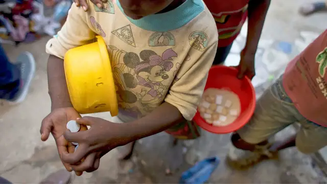 'Video thumbnail for Senegal’s debt crisis pushes vulnerable families into deepening poverty'