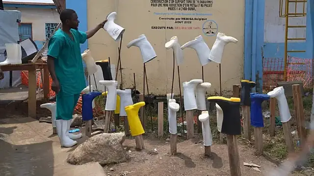 Video thumbnail for Ebola fears keep pregnant women away from healthcare in eastern DRC