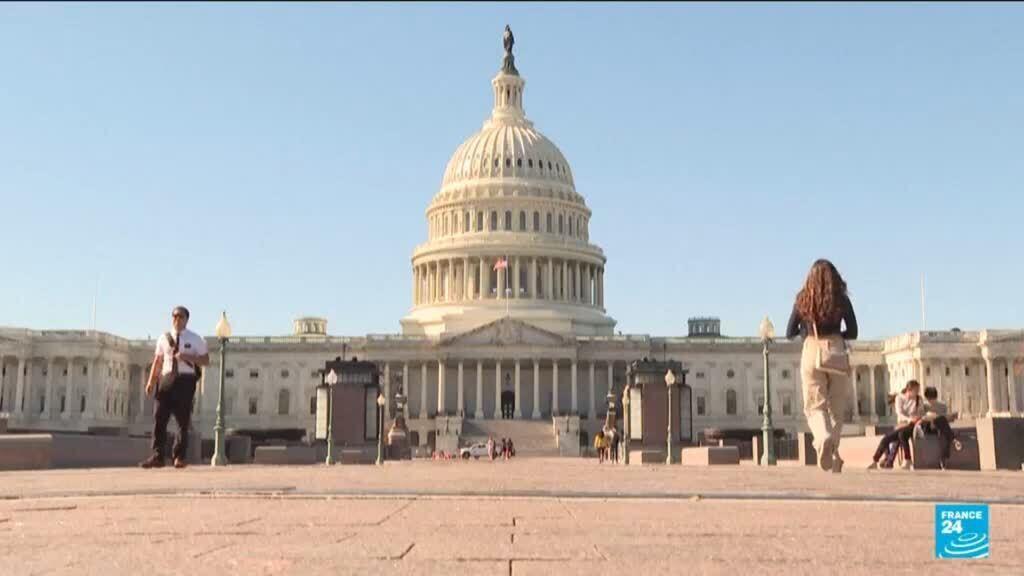 Video thumbnail for US government shutdown looms as Democrats reject DHS funding over ICE issues