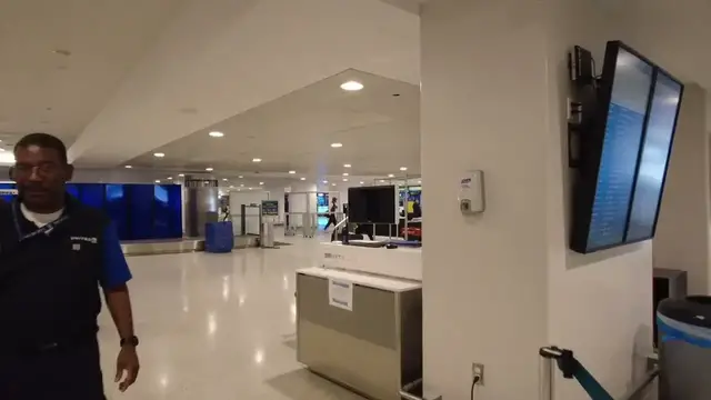 Video thumbnail for Newark Liberty Airport International Arrival and Layover