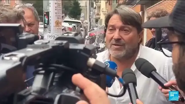 'Video thumbnail for Italy: Bomb explodes outside home of top investigative journalist'