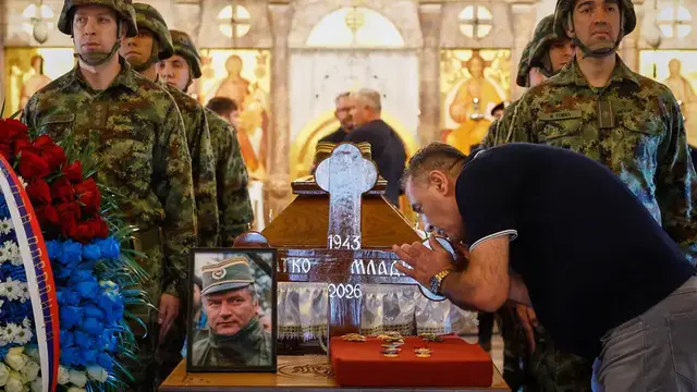 Video thumbnail for EU says no place for 'glorification of war criminals' as Mladic buried