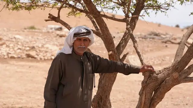 Video thumbnail for Palestinian Bedouin community forced out in the West Bank as settler violence rises